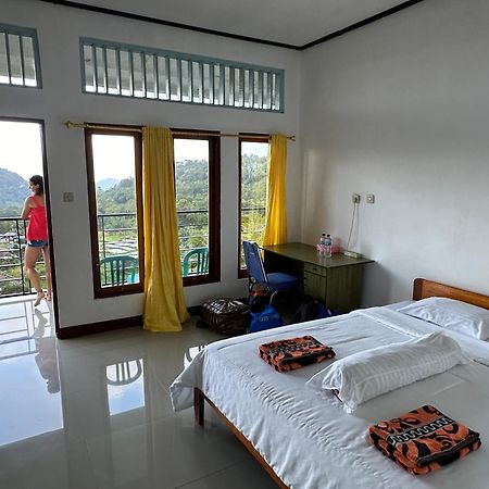 Farila Lodge Kelimutu Buitenkant foto