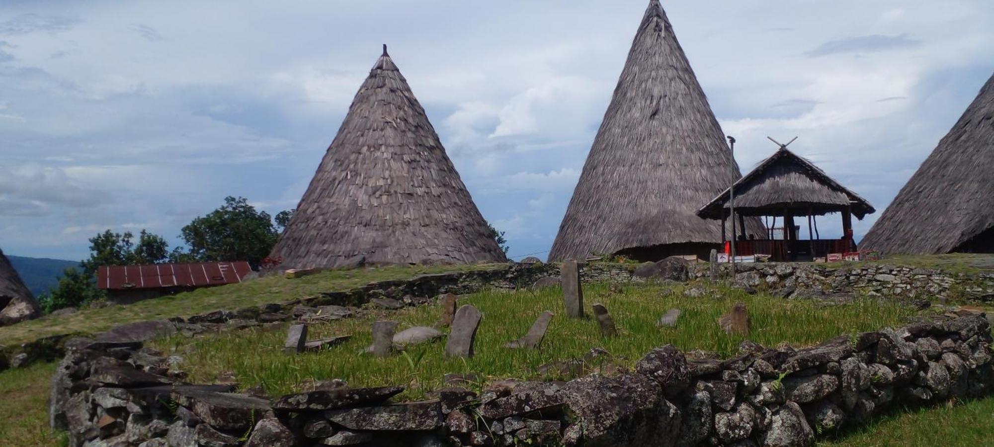 Farila Lodge Kelimutu Buitenkant foto